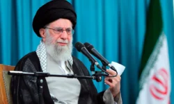 Али Хаменеи говорит о диалоге с США и мощи Ирана на Ближнем Востоке ali hamenei govorit o dialoge s ssha i moshhi irana na blizhnem vostoke-fabrec-ru-0