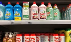 Андрей Кондрахин дает советы по защите здоровья при использовании химии andrej kondrahin daet sovety po zashhite zdorovya pri ispolzovanii himii-fabrec-ru-0