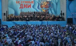 Фестиваль «Безумные дни» станет грандиозным музыкальным праздником для Екатеринбурга, Первоуральска и Каменска-Уральского festival bezumnye dni stanet grandioznym muzykalnym prazdnikom dlya ekaterinburga pervouralska i kamenskauralskogo-fabrec-ru-0