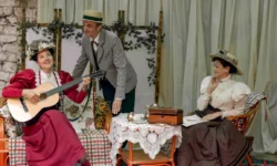 Фестиваль «Времена и эпохи» в Москве раскрывает дух дачной жизни в парке Покровское-Стрешнево и особняке В. Д. Носова festival vremena i epohi v moskve raskryvaet duh dachnoj zhizni v parke pokrovskoestreshnevo i osobnyake v d nosova-fabrec-ru-0