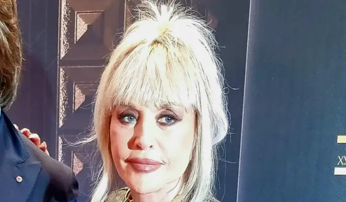 Четвертого мужа сбежавшей в Израиль Пугачевой лишили госнаград и звания Народного артиста