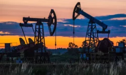 Инновация SC-CO₂ от Владимира Поплыгина и его коллег в сланцевой нефти innovacziya ot vladimira poplygina i ego kolleg v slanczevoj nefti-fabrec-ru-174893579200-0