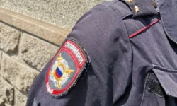 Иван Мизгирев и Андрей Райский из УМВД по Приморью помогли жителю Артёма ivan mizgirev i andrej rajskij iz umvd po primoryu pomogli zhitelyu artyoma-fabrec-ru-0