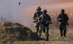 Кир Стармер озвучил амбициозные планы по укреплению армии Британии kir starmer ozvuchil ambiczioznye plany po ukrepleniyu armii britanii-fabrec-ru-174886852900-0