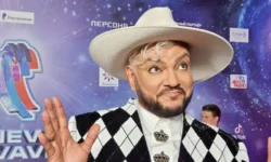 Мантия DOLCE & GABBANA или тайное наследие Киркорова для Мартина-Кристина и Аллы-Виктории mantiya ili tajnoe nasledie kirkorova dlya martinakristina i allyviktorii-fabrec-ru-0