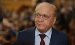 МГУ и Минобрнауки России примут участие в Форуме ректоров БРИКС+ в Рио-де-Жанейро mgu i minobrnauki rossii primut uchastie v forume rektorov briks v riodezhanejro-fabrec-ru-0