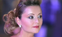 Яркая жизнь Анжелики Варум включает детство с тенью и любовь Леонида Агутина yarkaya zhizn anzheliki varum vklyuchaet detstvo s tenyu i lyubov leonida agutina-fabrec-ru-0