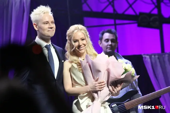 Это могла бы быть фотография со свадьбы, но пока только в фантазии поклонников пары | Источник: Татьяна Спиридонова / MSK1.RU