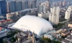 Цзинань в Китае внедрил крупнейший в мире купол для защиты экологии czzinan v kitae vnedril krupnejshij v mire kupol dlya zashhity ekologii-fabrec-ru-0