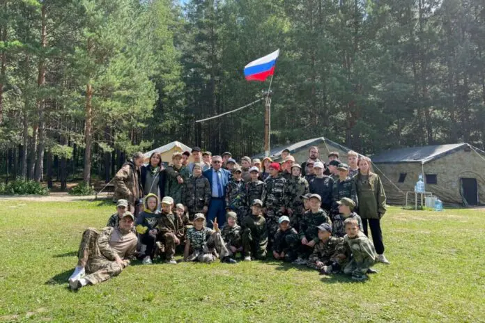 Денис Протасов рассказывает о том, как 60 уральцев прошли 'Академию Заставы'-0