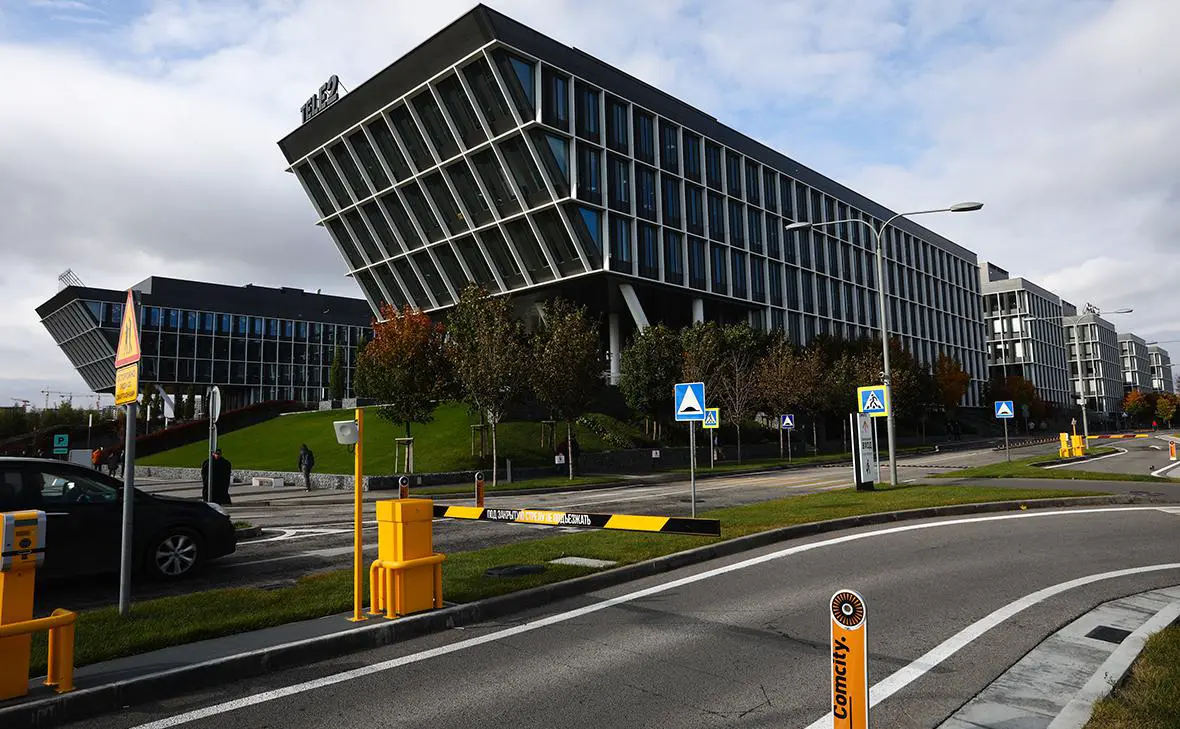 Офисный парк Comcity (Комсити) на Киевском шоссе (Андрей Гордеев / Ведомости / ТАСС)