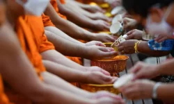 Удивительная история Вилавана Эмсавата потрясла буддийское сообщество Таиланда udivitelnaya istoriya vilavana emsavata potryasla buddijskoe soobshhestvo tailanda-fabrec-ru-0