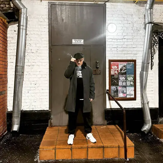 Уникальные истории Гуфа, Игоря Рыбакова и альбома «Город дорог» вдохновляют слушателей-0