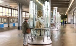 В Музее МХАТ на Воробьевых горах отмечают 400 лет Мольера v muzee mhat na vorobevyh gorah otmechayut 400 let molera-fabrec-ru-0