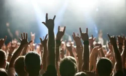 Золотой плейлист ностальгии включает яркие хиты Stigmata, СЛОТ, Lumen и 7Раса zolotoj plejlist nostalgii vklyuchaet yarkie hity slot i 7rasa-fabrec-ru-0