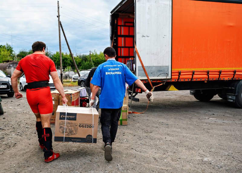 Алексей Вихарев: гуманитарная миссия достигает фронта