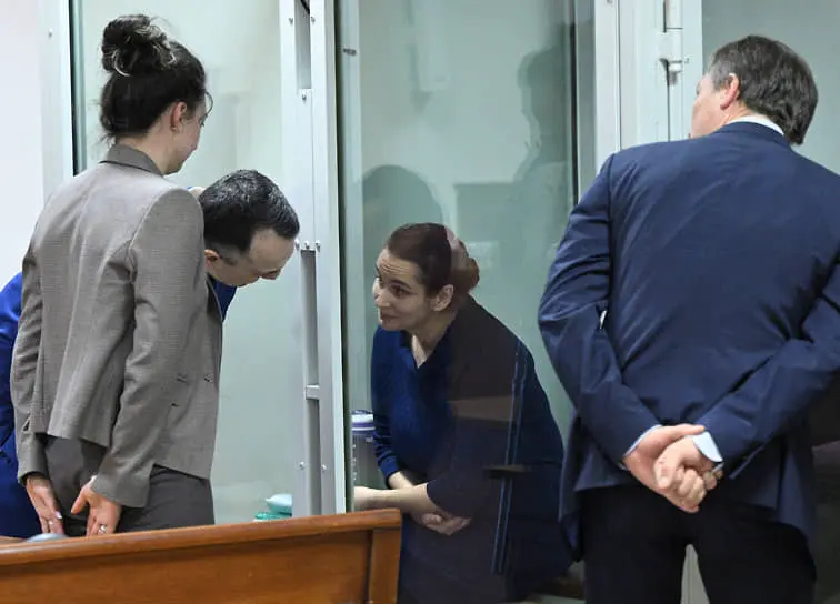 Калининградские врачи Елена Белая (справа) и Элина Сушкевич (слева) повторно осуждены по делу об убийстве младенца