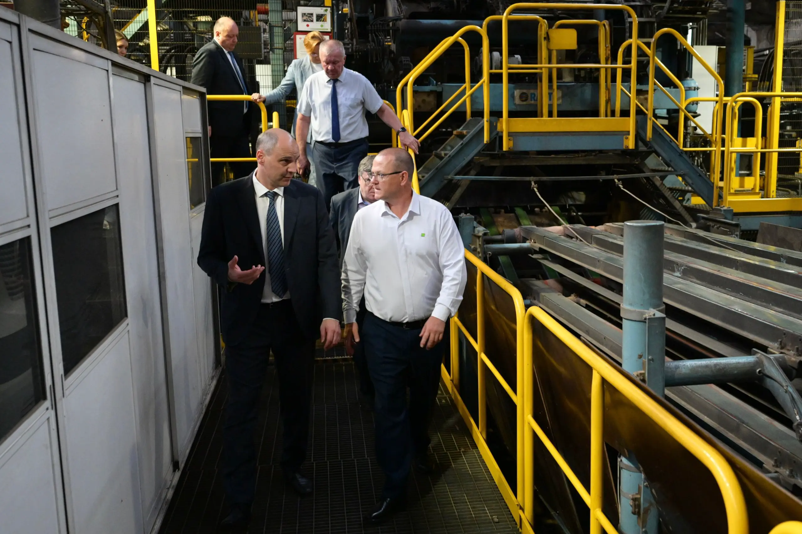 Денис Паслер дал старт развитию новых предприятий в Алапаевске и Верхней Синячихе-0