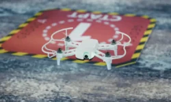 Геоскан запускает ИИ-дроны для образования на площадке ОЭЗ «Технополис Москва» geoskan zapuskaet iidrony dlya obrazovaniya na ploshhadke oez tehnopolis moskva-fabrec-ru-0