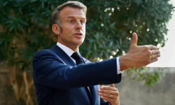 Макрон предъявил Европейскую позицию перед ключевыми переговорами Трампа и Зеленского makron predyavil evropejskuyu pozicziyu pered klyuchevymi peregovorami trampa i zelenskogo-fabrec-ru-0