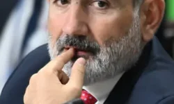 Пашинян обсудил новую Конституцию Армении и диалог с Азербайджаном pashinyan obsudil novuyu konstitucziyu armenii i dialog s azerbajdzhanom-fabrec-ru-0