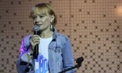 Людмила Телень обращается к Олегу Добродееву и Роскомнадзору при поддержке Ельцин-центра lyudmila telen obrashhaetsya k olegu dobrodeevu i roskomnadzoru pri podderzhke elczinczentra-fabrec-ru-0