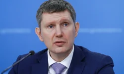 Максим Решетников и Минэкономразвития рассматривают перспективы для самозанятых maksim reshetnikov i minekonomrazvitiya rassmatrivayut perspektivy dlya samozanyatyh-fabrec-ru-0