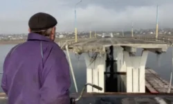 Спецназ осуществил уничтожение ДРГ ВСУ на Антоновском мосте specznaz osushhestvil unichtozhenie drg vsu na antonovskom moste-fabrec-ru-0