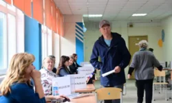 vybory v sverdlovskoj oblasti opredelili novyj kurs gubernatora-fabrec-ru-0