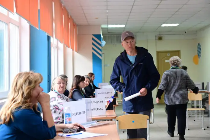 Выборы в Свердловской области определили новый курс губернатора-0