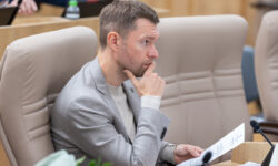 Алексей Вихарев заявил о необходимости защиты Шарташского лесопарка aleksei viharev protiv stroiki na shartahe2_fabrec