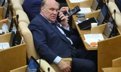 Андрей Колесник отмечает, что «Буревестник» может достичь любой точки планеты andrej kolesnik otmechaet chto burevestnik mozhet dostich lyuboj tochki planety-fabrec-ru-0