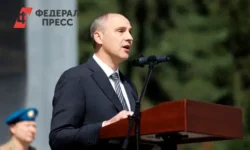 Денис Паслер и Марат Хуснуллин провели обсуждение о развитии трассы М-12 «Восток» в Свердловской области denis pasler i marat husnullin proveli obsuzhdenie o razvitii trassy m12 vostok v sverdlovskoj oblasti-fabrec-ru-0