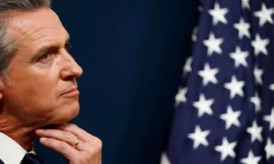 gevin nyusom i donald tramp obsuzhdayut budushhee ssha i novyh politikov-fabrec-ru-0