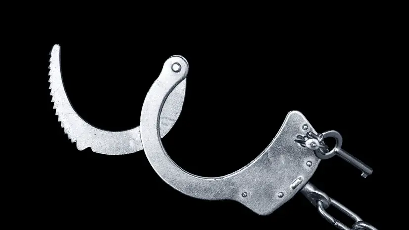 RT: мужа подвергшейся нападению в Казани женщины отпустили из-под ареста