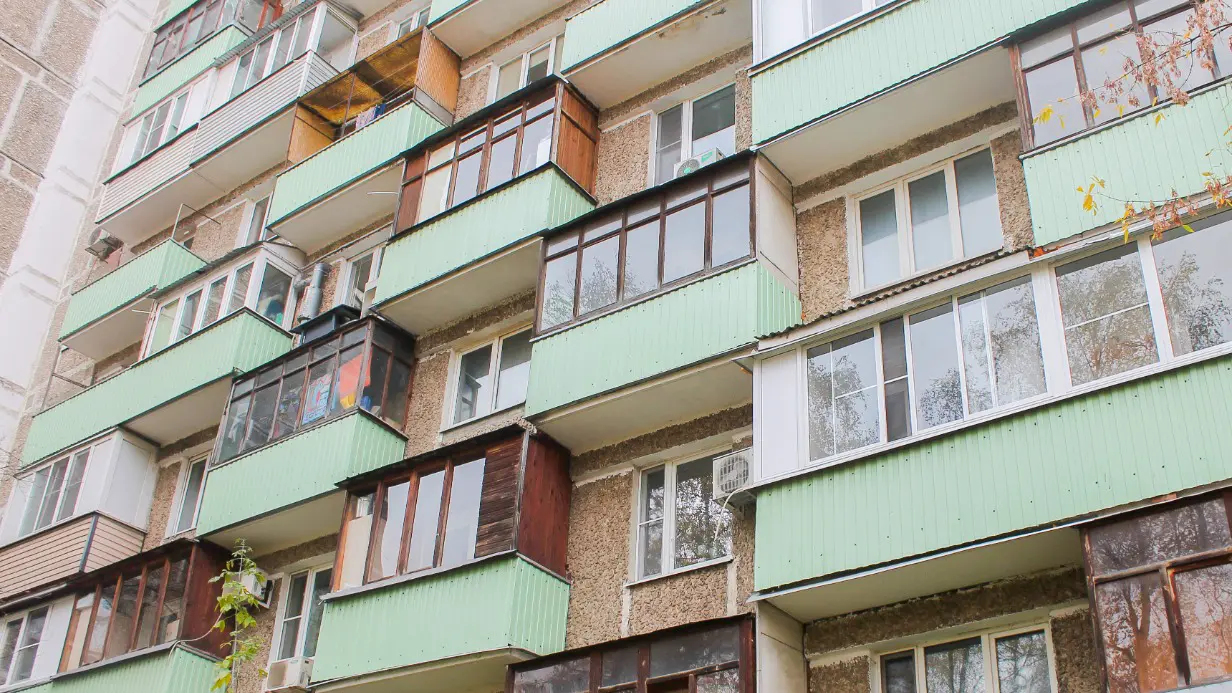 В жилом доме в районе Свиблово в 2025 году завершили замену всего лифтового оборудования с расширением дверных проемов