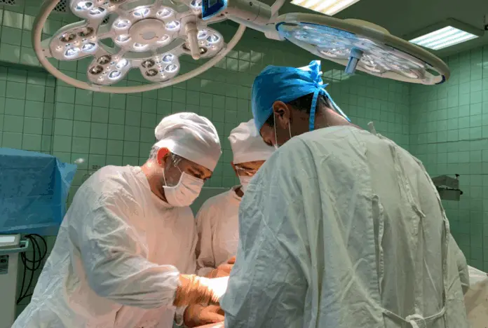 Константин Нечаев о том, как команда городской больницы №1 Нижнего Тагила меняет судьбы-0