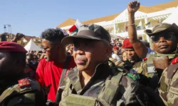 Майкл Рандрианирина и новая роль Армии Мадагаскара в военных переменах majkl randrianirina i novaya rol armii madagaskara v voennyh peremenah-fabrec-ru-0