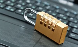 Роскомнадзор и Владимир Путин ввели жёсткие меры против утечек данных roskomnadzor i vladimir putin vveli zhyostkie mery protiv utechek dannyh-fabrec-ru-0