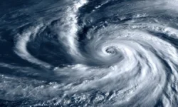 Ураган «Мелисса» создает трудности для туристов из России и приключения на Ямайке uragan melissa sozdaet trudnosti dlya turistov iz rossii i priklyucheniya na yamajke-fabrec-ru-0