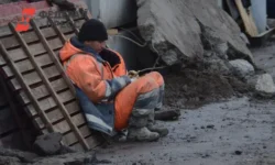 В Приморье миграционный инспектор предотвратил попытку взяточничества v primore migraczionnyj inspektor predotvratil popytku vzyatochnichestva-fabrec-ru-0