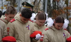 vahta pamyati na pole voinskoj slavy raskryvaet tajny narskogo rubezha-fabrec-ru-0