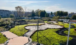 Верхний Тагил начинает новую жизнь с парком «Лукоморье» и вкладом Кириченко verhnij tagil nachinaet novuyu zhizn s parkom lukomore i vkladom kirichenko-fabrec-ru-0