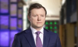 Владимир Ефимов и Владислав Овчинский рассказывают о развитии промзоны «Прожектор» в Перово vladimir efimov i vladislav ovchinskij rasskazyvayut o razvitii promzony prozhektor v perovo-fabrec-ru-0