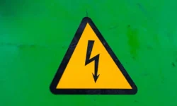 Владивосток восстановил электроснабжение после инцидента на подстанции «Чайка» vladivostok vosstanovil elektrosnabzhenie posle inczidenta na podstanczii chajka-fabrec-ru-0