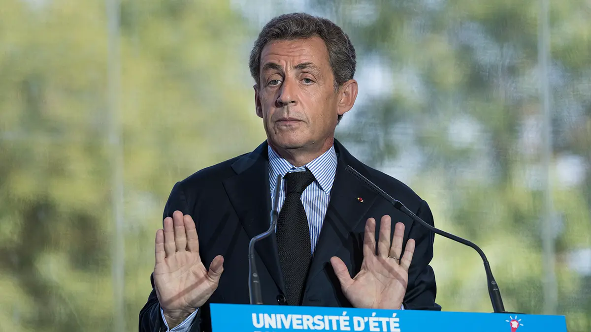 BFMTV: Прокуратура предложила освободить Саркози под судебный контроль