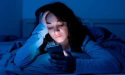 Джейми исследует связь между доходом и думскроллингом в TikTok dzhejmi issleduet svyaz mezhdu dohodom i dumskrollingom v -fabrec-ru-0