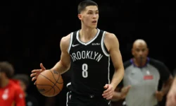 Егор Демин радует болельщиков Бруклина и Торонто новым рекордом в НБА egor demin raduet bolelshhikov bruklina i toronto novym rekordom v nba-fabrec-ru-0
