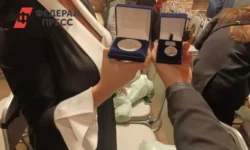 Екатеринбург чествует героев, а Алексей Орлов называет лучших в Арене, Сбербанке и МЧС ekaterinburg chestvuet geroev a aleksej orlov nazyvaet luchshih v arene sberbanke i mchs-fabrec-ru-0