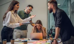 Эльвира Набиуллина и ЦБ России признают ошибку в сигналах, Кирилл Тремасов выражает оптимизм по поводу будущего elvira nabiullina i czb rossii priznayut oshibku v signalah kirill tremasov vyrazhaet optimizm po povodu budushhego-fabrec-ru-0